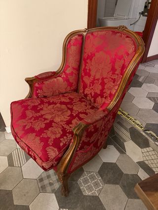 Sillón Vintage Rojo y Dorado