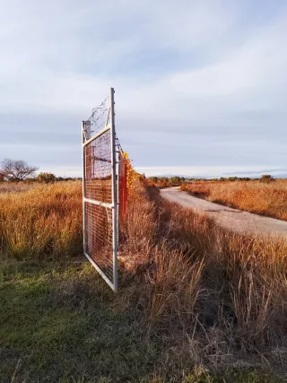 Terreno rústico con valla 1250m cuadrados.