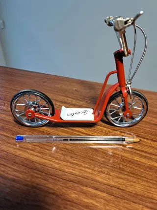 Miniatura Patinete Scooter Rojo