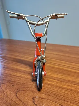 Miniatura Patinete Scooter Rojo