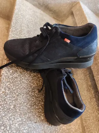 Zapatillas JUST DRY Negras y Azules