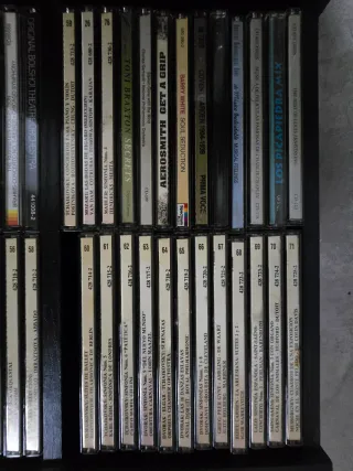 Torre de CDs Música Clásica