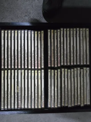 Torre de CDs Música Clásica