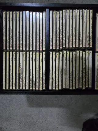 Torre de CDs Música Clásica