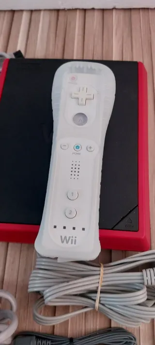 Nintendo Wii Mini Roja y Negra