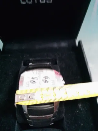 Reloj Lotus Hombre Plata y Blanco