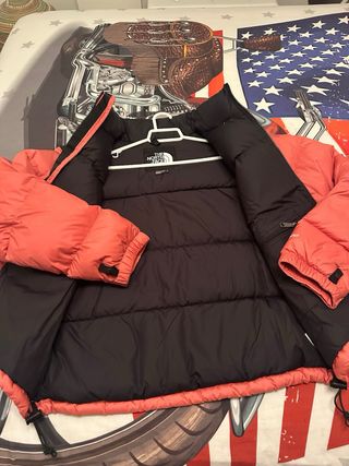 Chaqueta The North Face Rosa y Negra