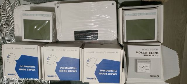 Controlador Beok + 5 Termostatos Smart Room