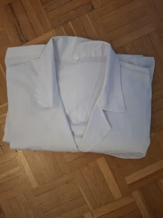 Bata blanca trabajo sin estrenar
