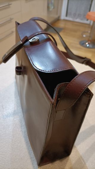 Borsa classica bordeaux in ecopelle