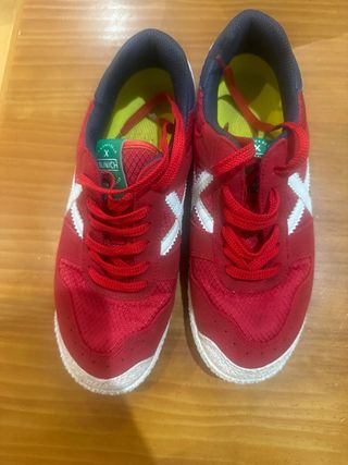 Zapatillas Munich Talla 37 Rojas