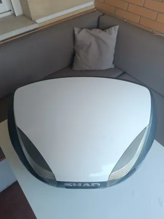 Baúl Shad SH48 + Parrilla Shad D1B591PA