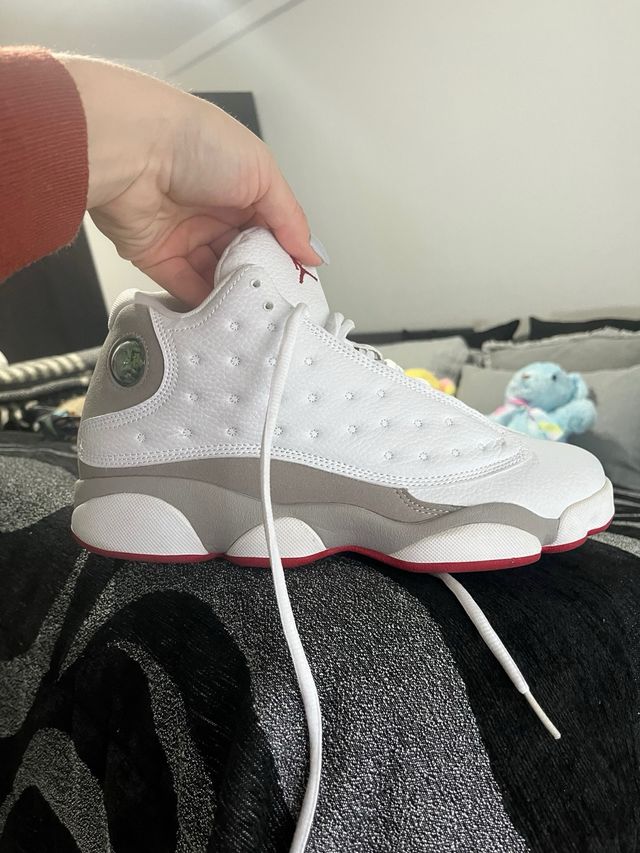 Zapatillas Jordan Gris y Blanco