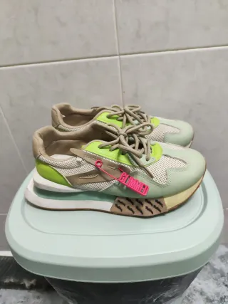 Zapatillas Mujer Beige