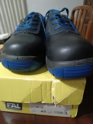 Zapatos de trabajo FAL negros y azules