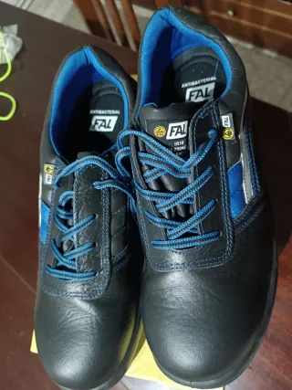 Zapatos de trabajo FAL negros y azules