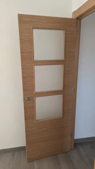 Puertas madera maciza (2 unidades)