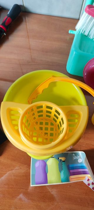 Tachan Carrito Limpieza Juguete