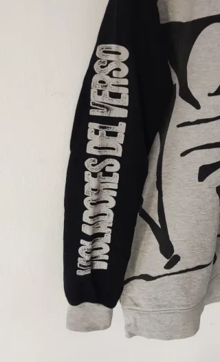 Sudadera Violadores del Verso Gris y Negra