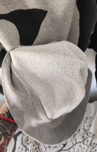 Sudadera Violadores del Verso Gris y Negra