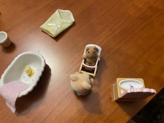 Sylvanian Families: Baño y Paseo Bebé
