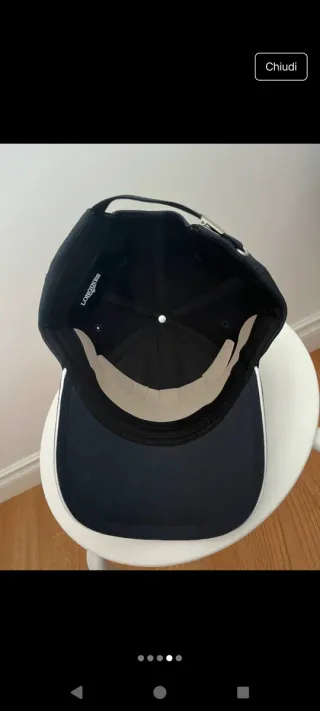 Cappello Longines blu nuovo