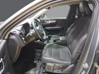 Volvo XC40 2.0 D3 Momentum