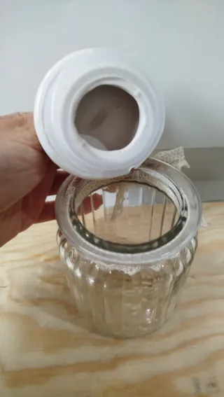 Barattolo in vetro con cuore