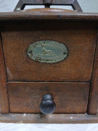 Macinacaffè Peugeot modello  " T "