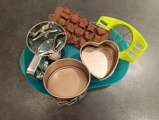 Set accessori torta e cioccolatini 6 pz