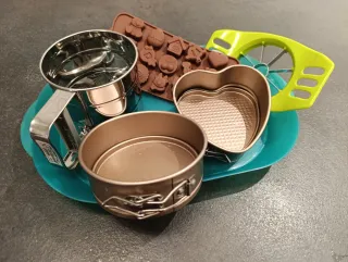 Set accessori torta e cioccolatini 6 pz