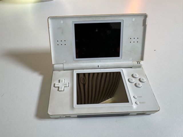 Nintendo 3DS Blanca + Juegos