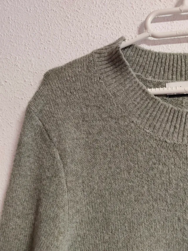 Vestido midi de chica talla XL de Lefties.