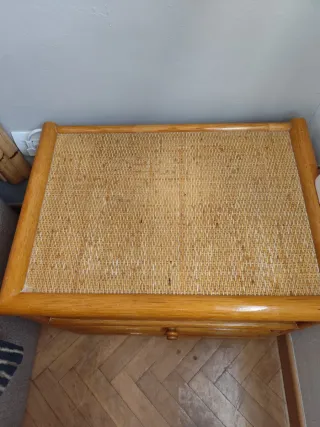 Mesillas de noche y cabecero de bambú