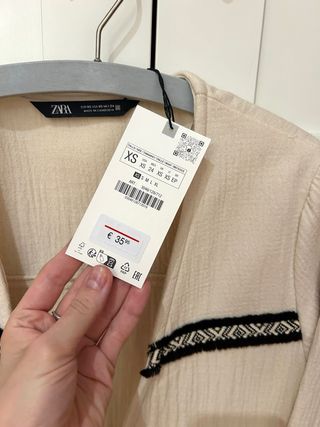Chaqueta Zara bordada flecos XS