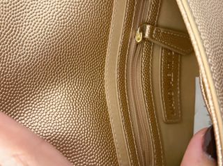 Bolso Clutch Mario Valentino Dorado