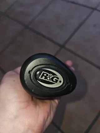 Topes anticaída R&G CBR 650R