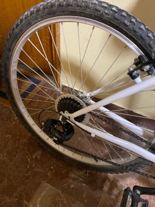 Bicicleta montaña 26” – buen estado, transmisión