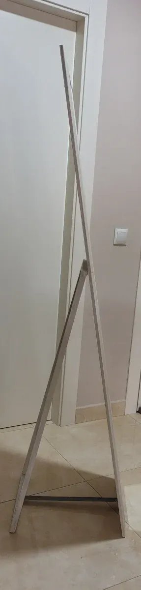 Specchio a figura intera in legno e vetro