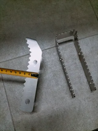 2 Estriberas Quad Metal