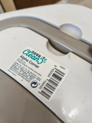 Box per sabbia per gatti ad angolo