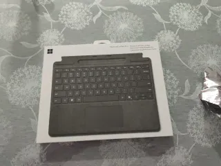 Teclado Microsoft Surface Pro con Almacenamiento