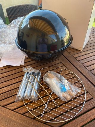 Mini barbecue da tavolo nero