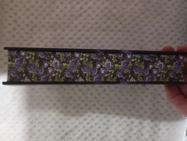 Libro Rose in chains