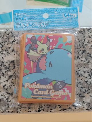 Pokémon Center - Card Sleeves Wobbuffett Mimikyu