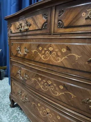 Cómoda Antigua Luis XV