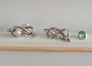 Pendientes Nudo Infinito Perla Rosa Plata