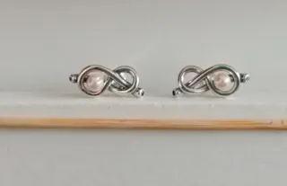 Pendientes Nudo Infinito Perla Rosa Plata