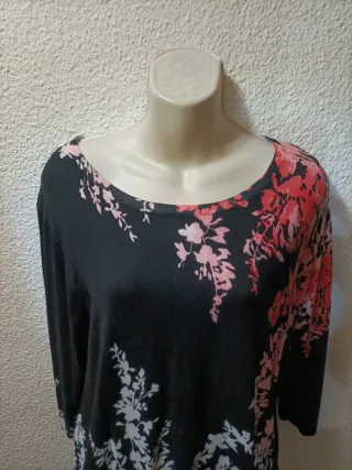 Jersey mujer flores negro y rosa