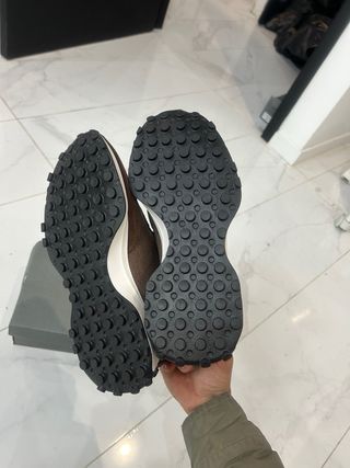 New Balance 327 Castanho